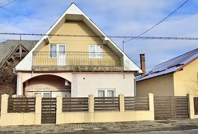 Casă individuală cu 6 camere cu Canalizare în Călățele - 1