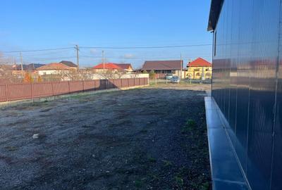 Spațiu comercial, în Mirila - 2