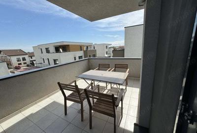 Apartament cu 3 camere semidecomandat în Dumbrăvița - 13