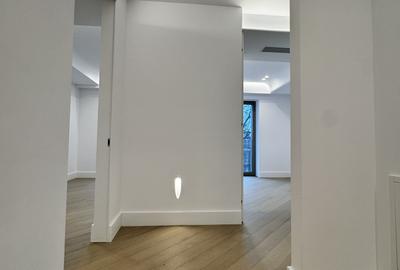 Apartament cu 3 camere semidecomandat în Băneasa - 2