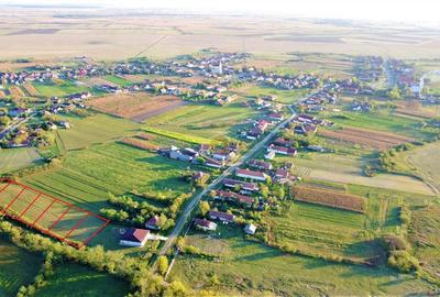 Teren Construcții intravilan de 750 mp, în Vest - 1