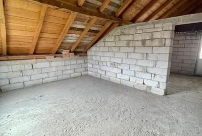 Casă individuală cu 4 camere cu Canalizare în Dușești - 4