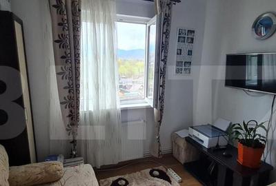 Apartament cu 2 Camere de Vanzare in Zarne?ti - 4