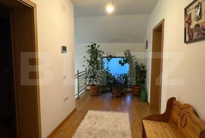 Casă cu 4 camere cu Teren 720 Mp în Tractorul