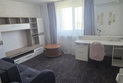 Apartament cu 2 camere decomandat, mobilat în Hala Centrală - 3