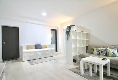 PARCUL CAROL-MITROPOLIT GRIGORE, GARSONIERA COCHETA, BLOC 20 PARCUL CAROL-MITROPOLIT GRIGORE, GARSONIERA COCHETA, BLOC 20 - 22