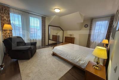 Casa superba amenjata in stil clasic - 12