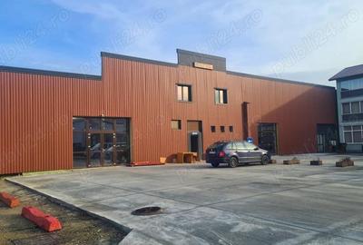 Spațiu comercial, de 565 mp, în Central - 2