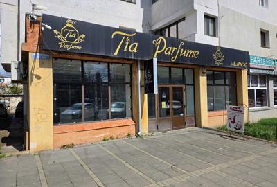 Spațiu comercial, de 200 mp, în Central - 7
