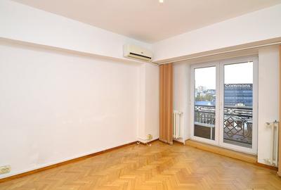 Apartament cu 4 camere decomandat în Unirii - 13