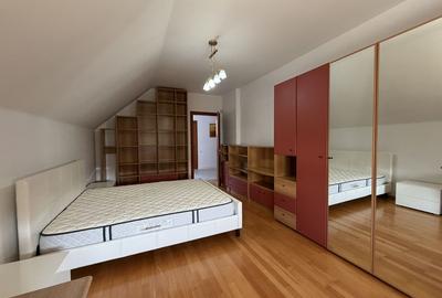 Vila cu piscina interioara, mobilata, langa British School - 12