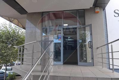 Spa?iu comercial de 346 mp, de vanzare, ultra central, zona McDonald - 4