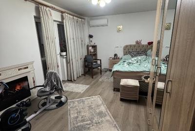 Vând apartament cu 2 camere Burdujeni-78000eur negociabil - 1