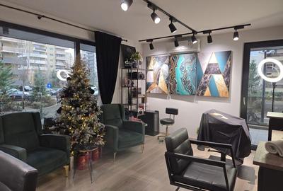 Spațiu comercial, de 70 mp, în Central - 7