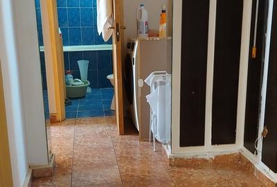 Apartament decomandat în Drumul Taberei
