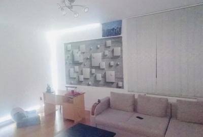 Apartament cu 2 camere decomandat în Central - 1