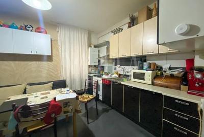 Apartament 2 camere de vanzare in Floresti - 1