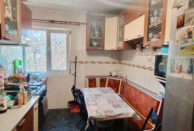 Apartament cu 3 camere în Nufărul - 8