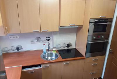 Apartament cu 3 camere semidecomandat în Moroasa 1 - 1