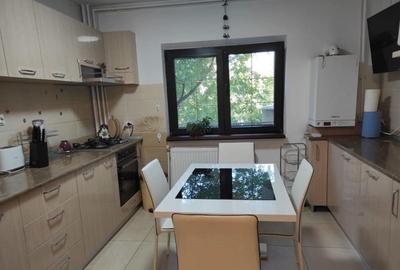 Inchiriere Apartament 3 Camere Zona Vitan Mall - 3