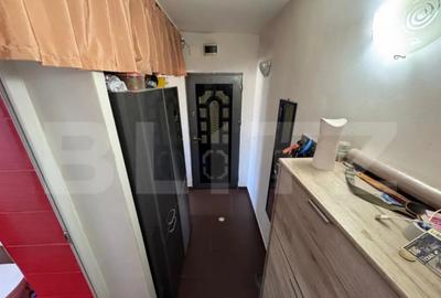 Apartament cu 2 camere nedecomandat în Micro 6 - 2