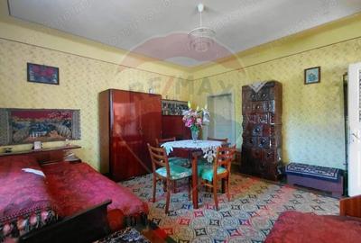 Exclusivitate! Casa cu anexe si teren generos, langa Jibou-Comision 0% - 5