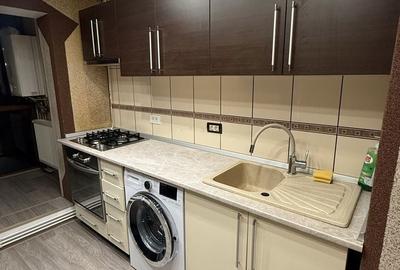 Apartament cu 2 camere decomandat în Micro 20 - 15