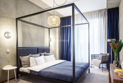 Apartament cu 4 camere semidecomandat, mobilat în Pipera