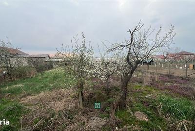 Teren de 1438 mp, în Central - 3