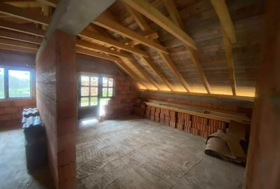 Casă cu 4 camere cu Teren 1064 Mp în Vinga - 4