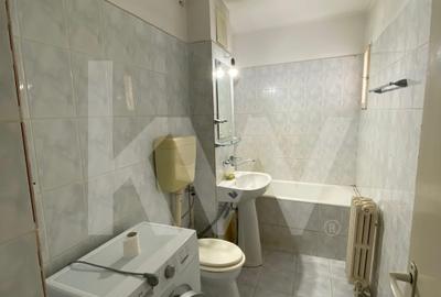 Apartament de vanzare 4 camere - 5