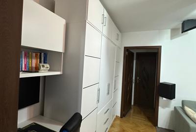 Apartament cu 2 camere semidecomandat în Soarelui - 2