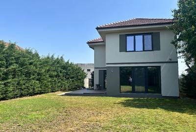 Casa , zona Torontalului 200 mp