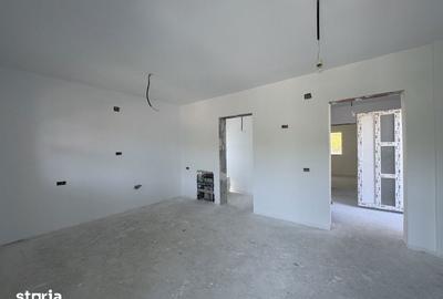 Casă cu 2 camere cu Teren 764 Mp în Bascov - 2