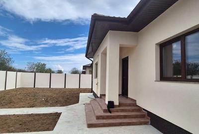 Casă cu 4 camere în Clinceni - 8