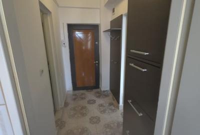 VAND APARTAMENT 1 CAMERA CU LOC DE PARCARE SI BOXA, ZONA INTRE LACURI - 2