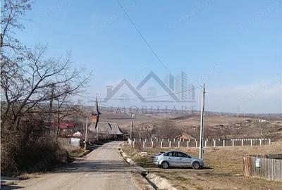 Miroslava Dancas teren 470mp cu toate utilitatile pe proprietate - 1