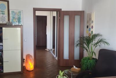 Apartament cu 3 camere semidecomandat în Iancului - 1