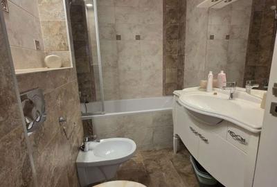 Apartament cu 3 camere decomandat în Florești - 7
