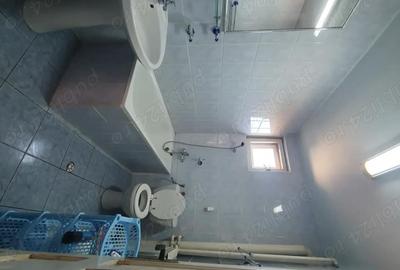 Casă cu 5 camere cu Teren 300 Mp în Central - 2