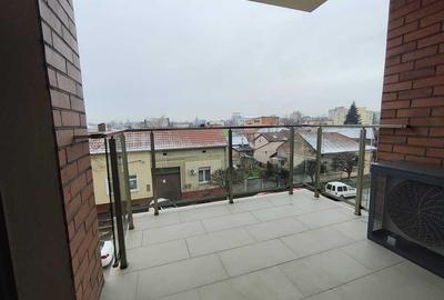 Apartament cu 2 camere decomandat în Exterior Vest - 4