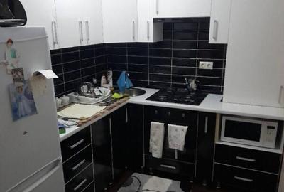 De inchiriat apartament 2 camere zona centrala De inchiriat apartament 2 camere zona centrala - 1