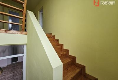 Casa individuala cu 7 camere, spatioasa in Sofronea - 14