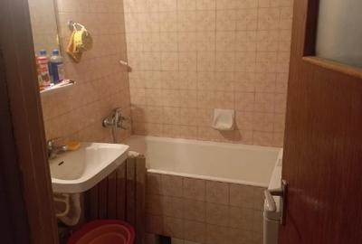 Apartament cu 3 camere semidecomandat în Tomis III - 2