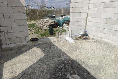 Casă cu 4 camere cu Teren 510 Mp în Vernești - 8