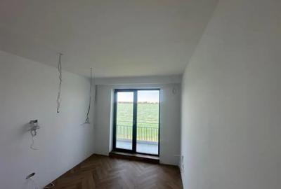 Apartament cu 3 camere decomandat în Central - 1
