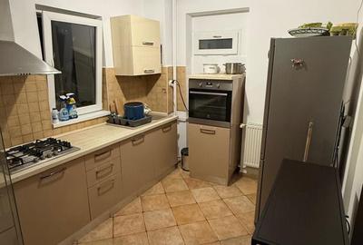 Apartament cu 3 camere decomandat în 13 Septembrie - 3