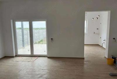 De vanzare duplex cu 4 camere modern situat pe Calea Urseni - 2