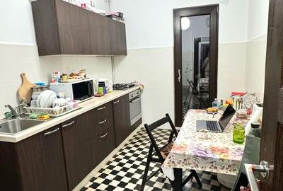 4 camere Magheru, interbelic, circular,2 balcoane, 2 băi geam, terasă, boxă, ASE - 6