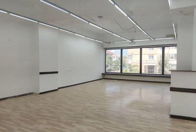 Spațiu comercial, de 180 mp, în Central - 2